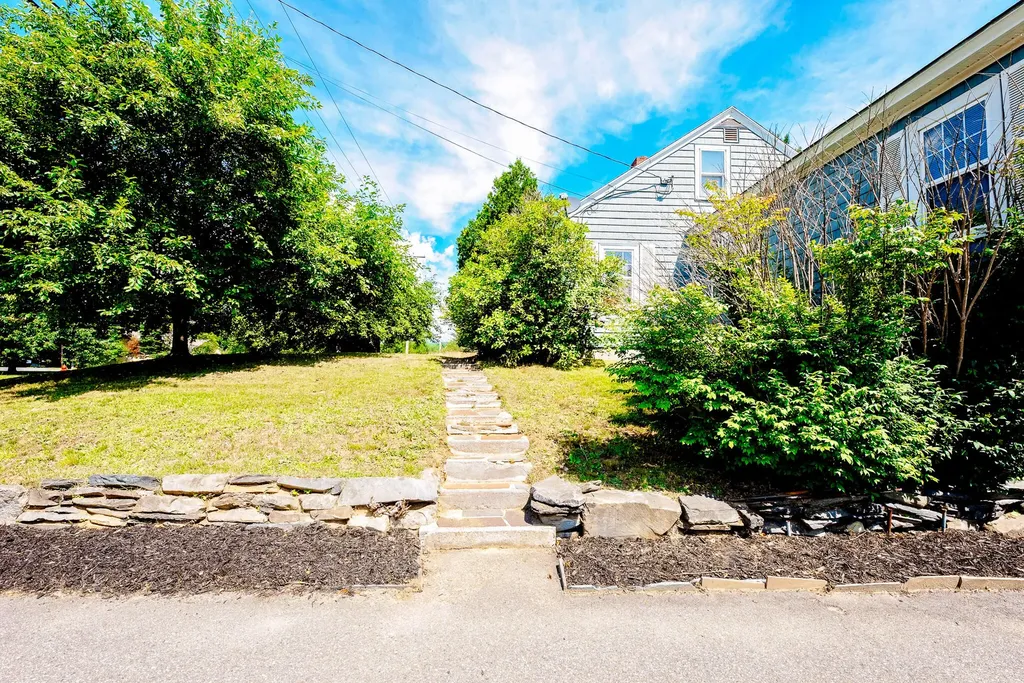505 Fairbanks Road Farmington ME 04938