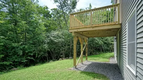 2 Mila's Woods Raymond ME 04071