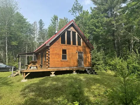 17 Moose Run Road Wellington ME 04942