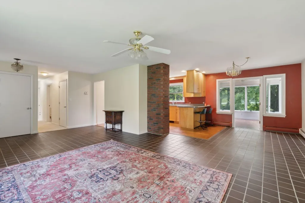 88 Hillside Avenue Auburn ME 04210