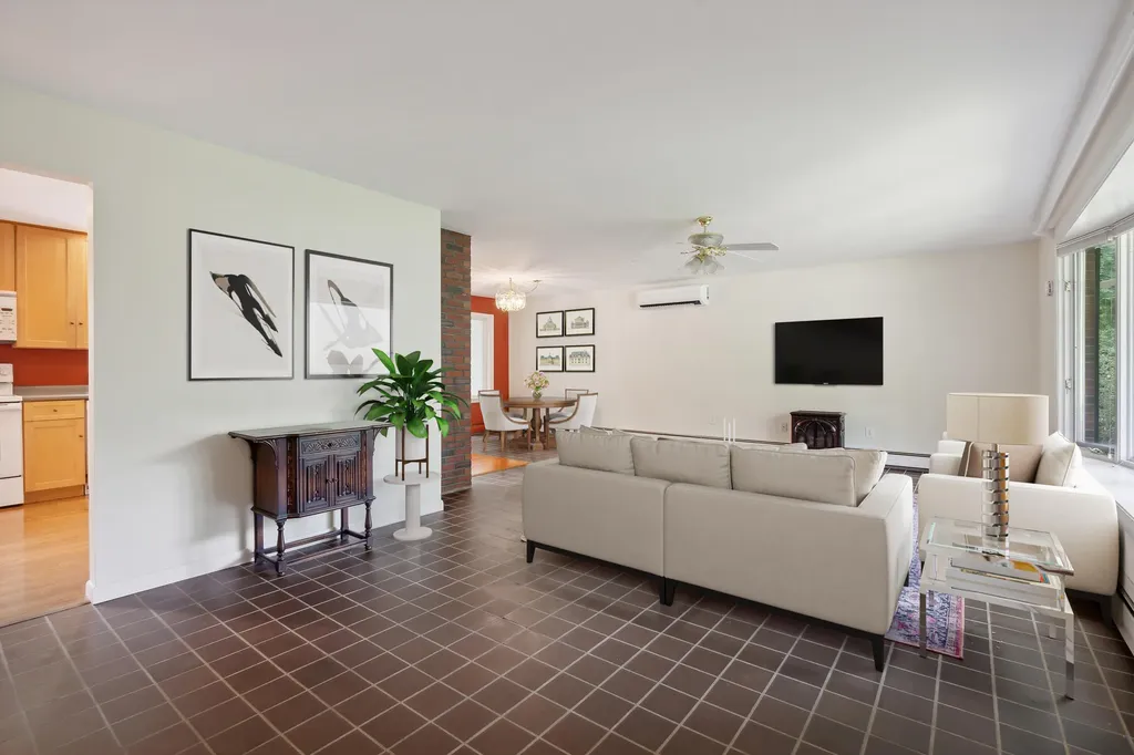 88 Hillside Avenue Auburn ME 04210
