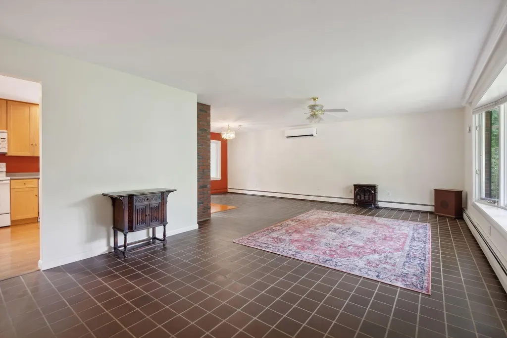 88 Hillside Avenue Auburn ME 04210