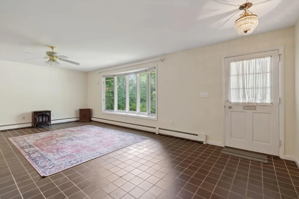 88 Hillside Avenue Auburn ME 04210