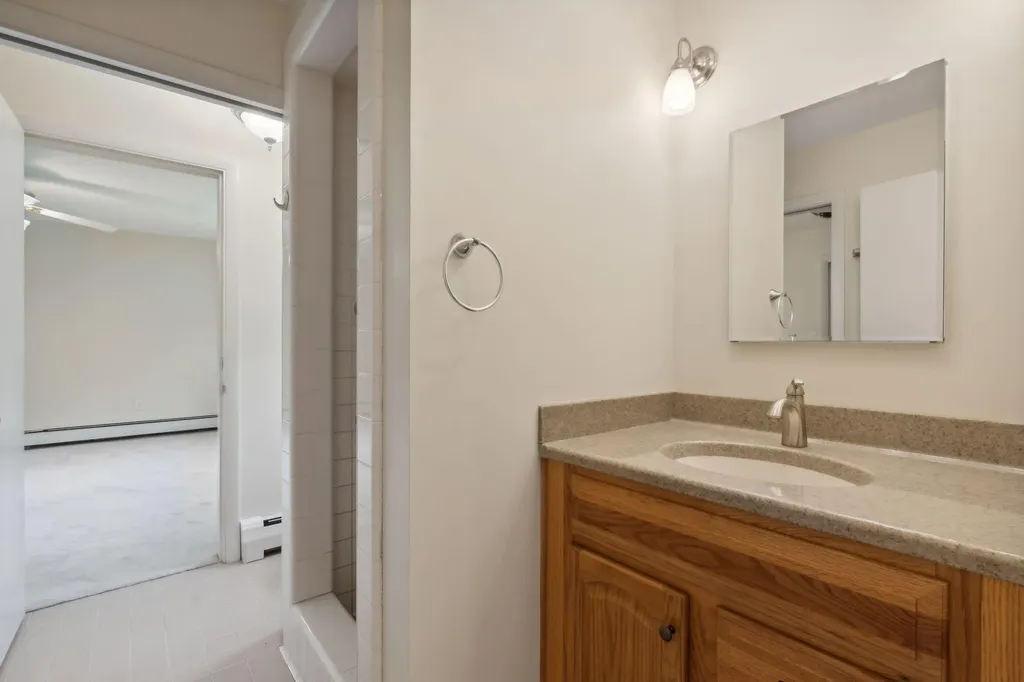 88 Hillside Avenue Auburn ME 04210