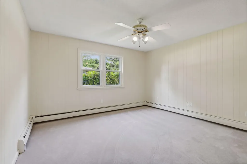 88 Hillside Avenue Auburn ME 04210