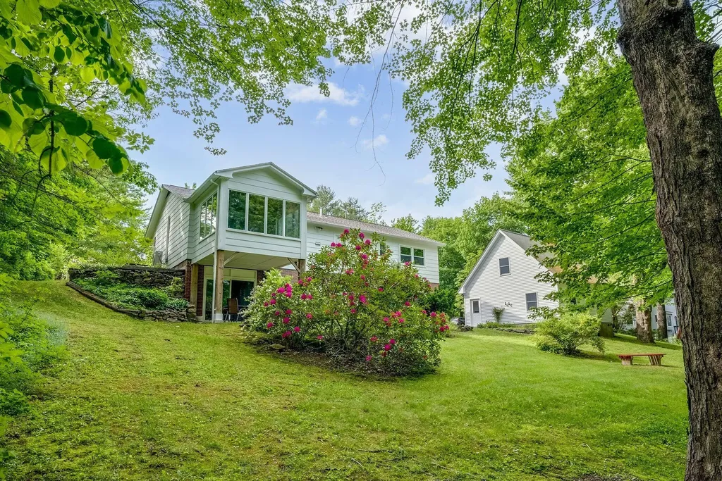 88 Hillside Avenue Auburn ME 04210