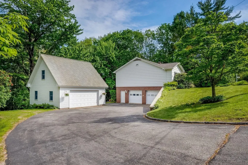 88 Hillside Avenue Auburn ME 04210