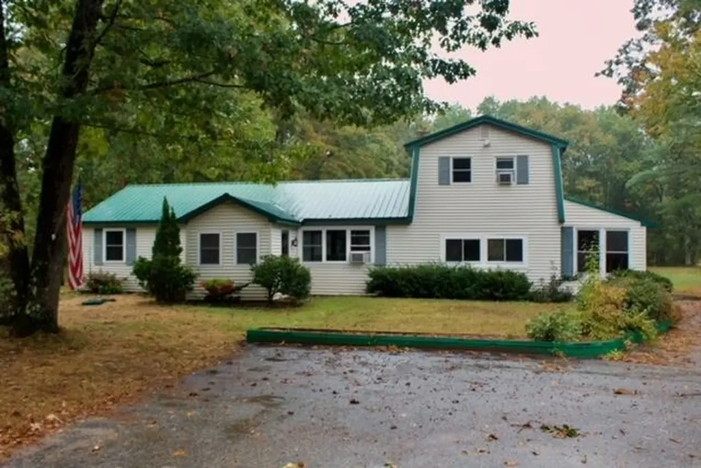 293 Kennebunk Pond Road Lyman ME 04002