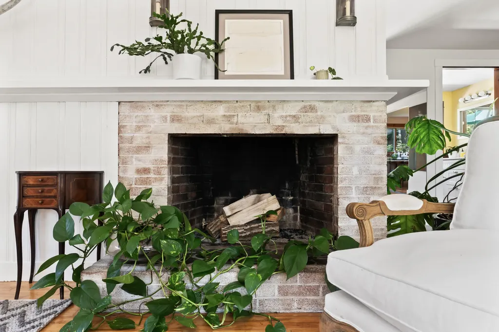 137 Bow Street Freeport ME 04032