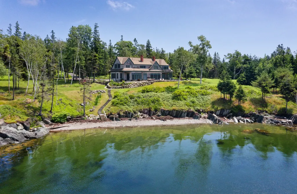 229 Otter Creek Lane Islesboro ME 04848