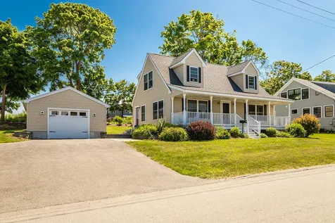 81 Crescent Street Rockland ME 04841