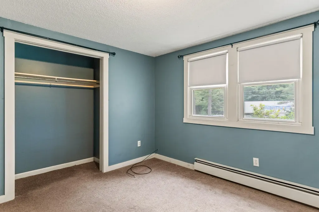 6 Bishop Road Poland ME 04274
