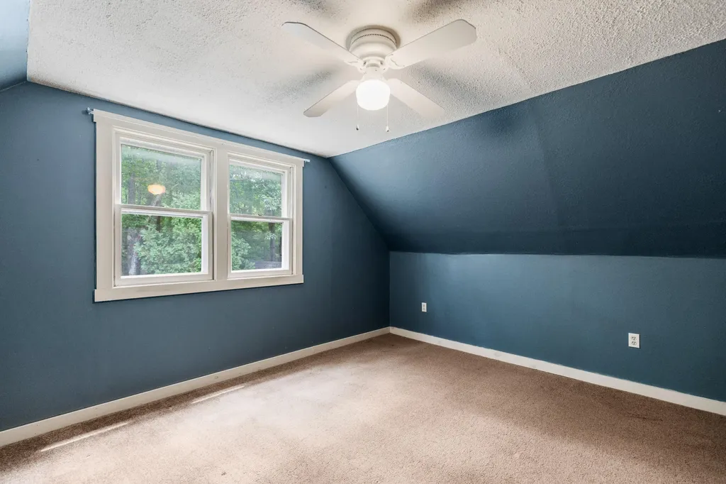 6 Bishop Road Poland ME 04274
