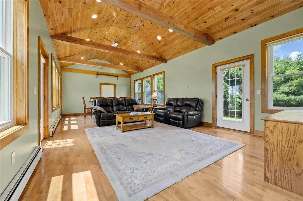 1393 Augusta Road Bowdoin ME 04287