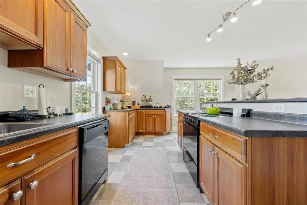 1393 Augusta Road Bowdoin ME 04287
