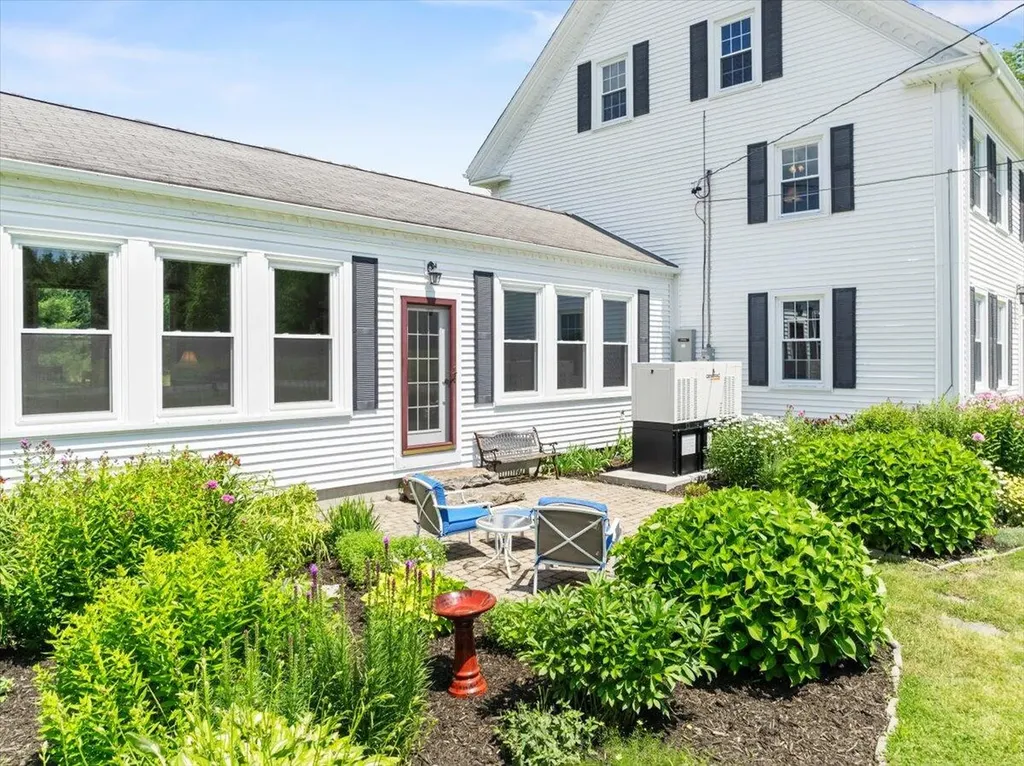 1393 Augusta Road Bowdoin ME 04287