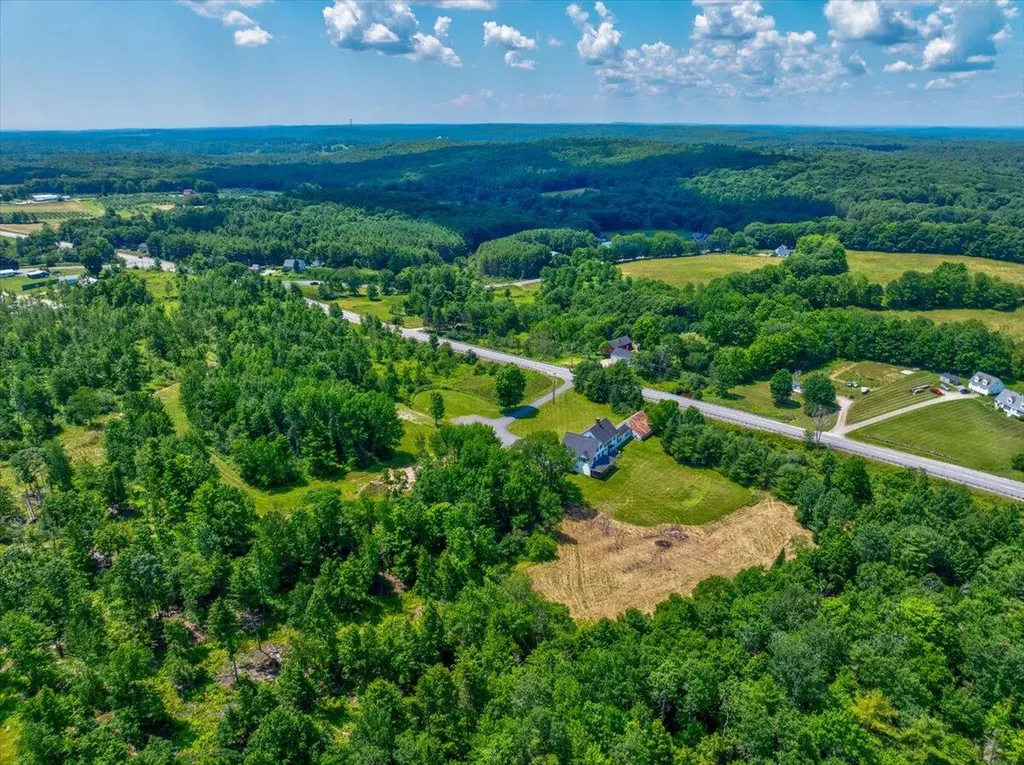 1393 Augusta Road Bowdoin ME 04287