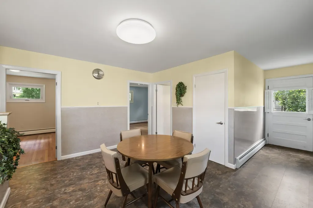 147 Highland Avenue Lewiston ME 04240