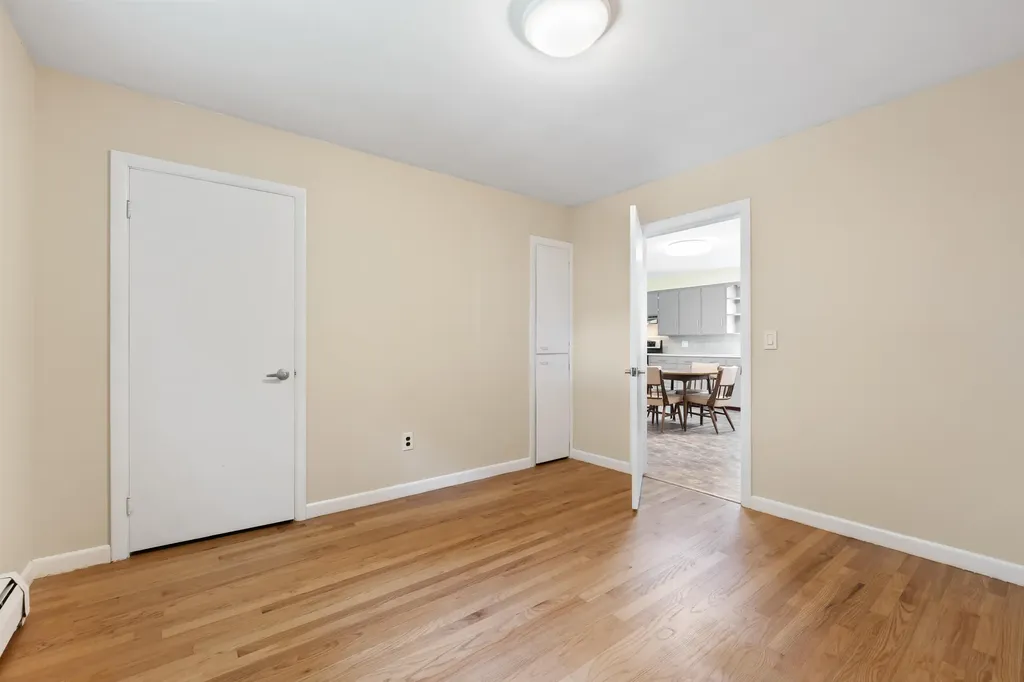 147 Highland Avenue Lewiston ME 04240