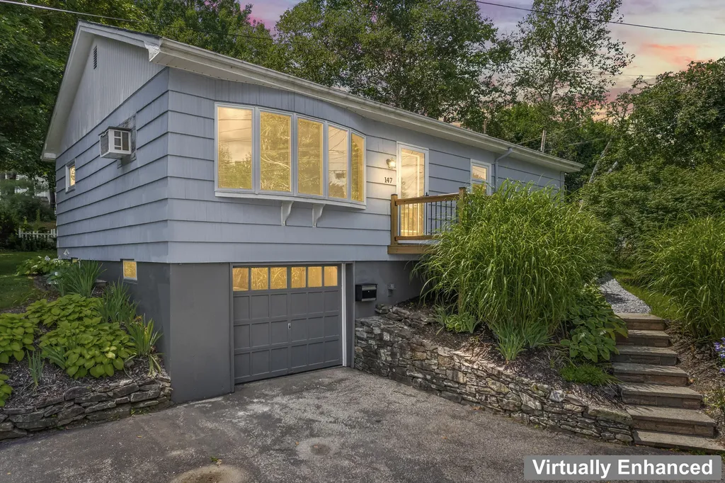 147 Highland Avenue Lewiston ME 04240