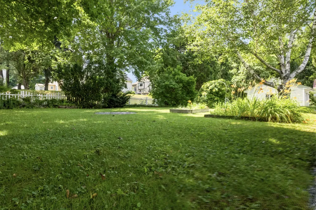 147 Highland Avenue Lewiston ME 04240