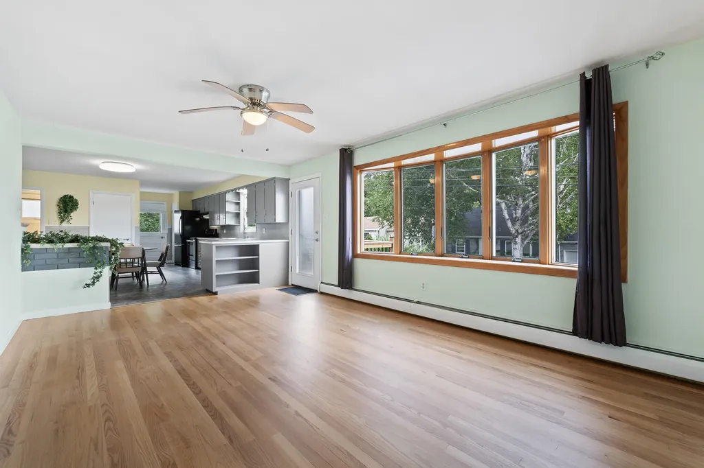 147 Highland Avenue Lewiston ME 04240
