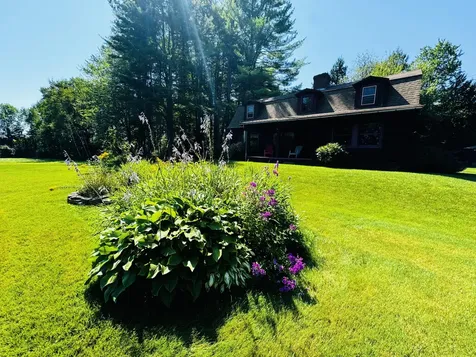 437 Hussey Hill Road Vassalboro ME 04989