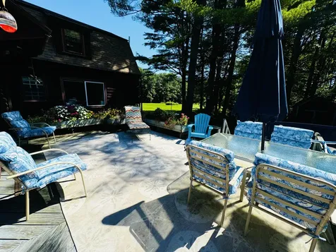 437 Hussey Hill Road Vassalboro ME 04989