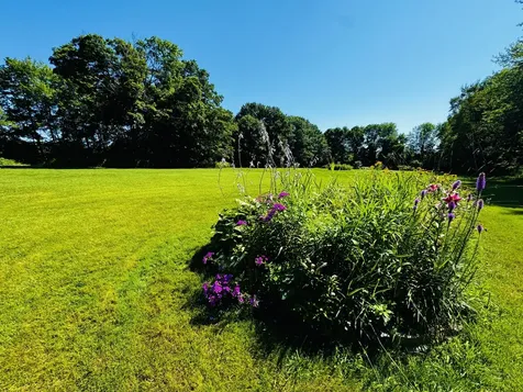 437 Hussey Hill Road Vassalboro ME 04989