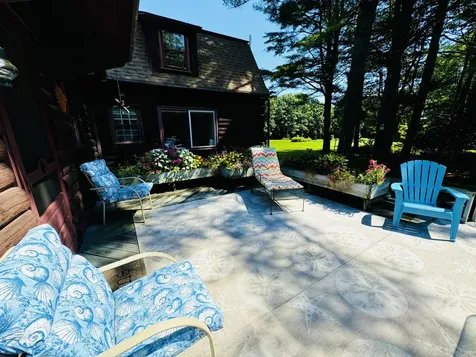 437 Hussey Hill Road Vassalboro ME 04989