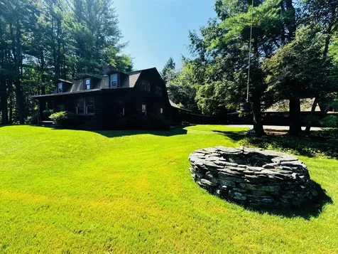 437 Hussey Hill Road Vassalboro ME 04989