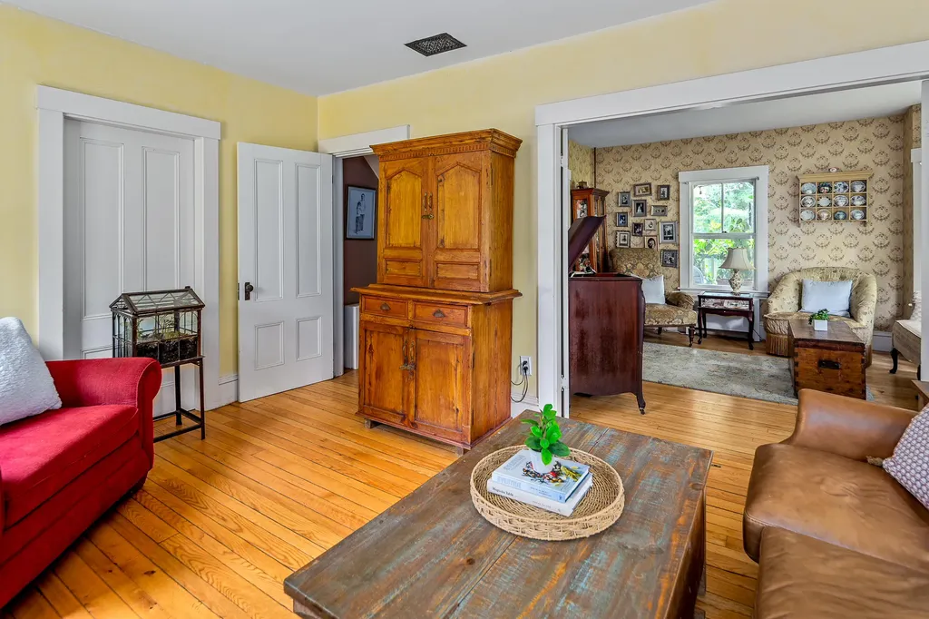 538 Augusta Road Belgrade ME 04917