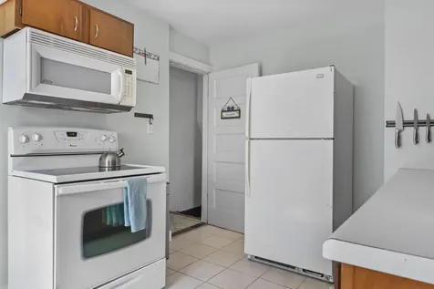 176-178 Massachusetts Avenue Portland ME 04102