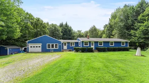 139 Old North Road West Gardiner ME 04345