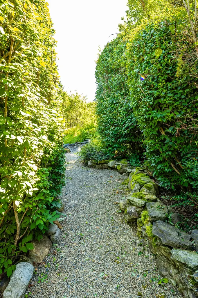 1052 Meadow Pond Road Islesboro ME 04848