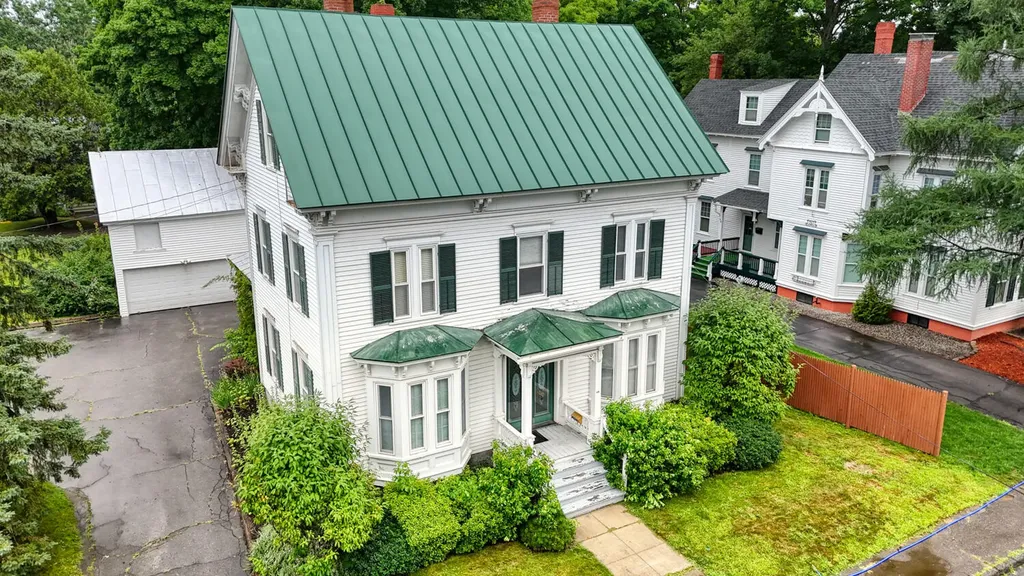 46 Pleasant Street Waterville ME 04901