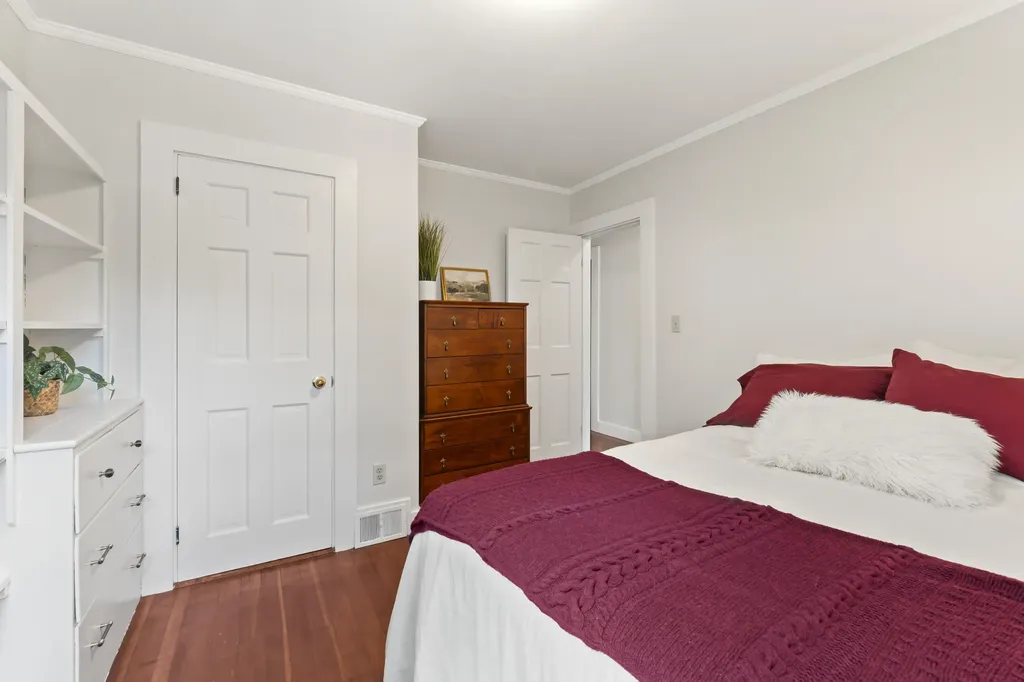 2 Intervale Road Kennebunk ME 04043