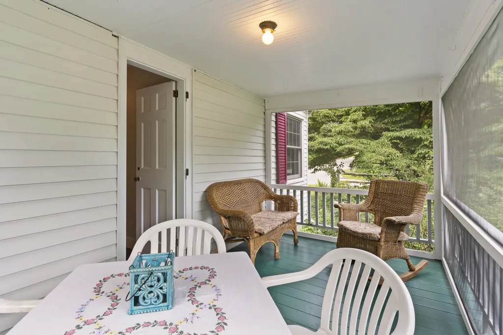 2 Intervale Road Kennebunk ME 04043