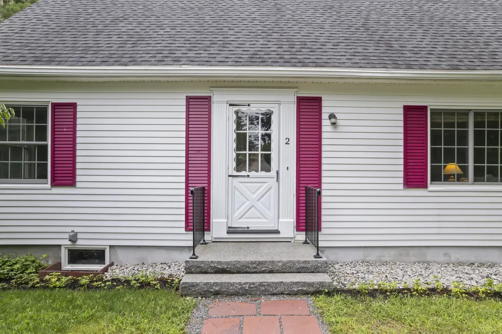 2 Intervale Road Kennebunk ME 04043