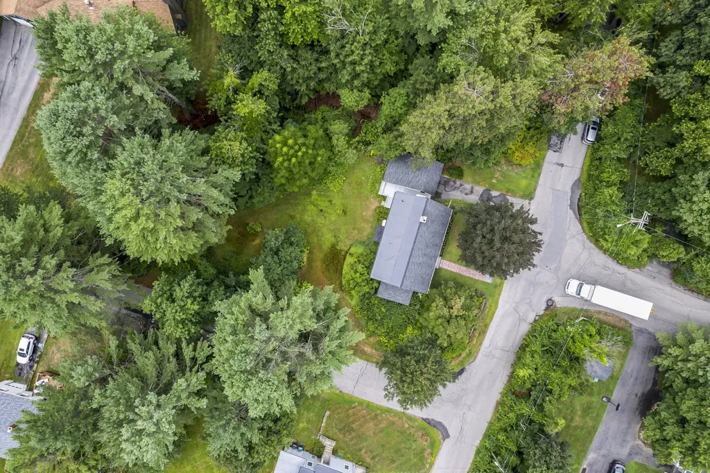2 Intervale Road Kennebunk ME 04043