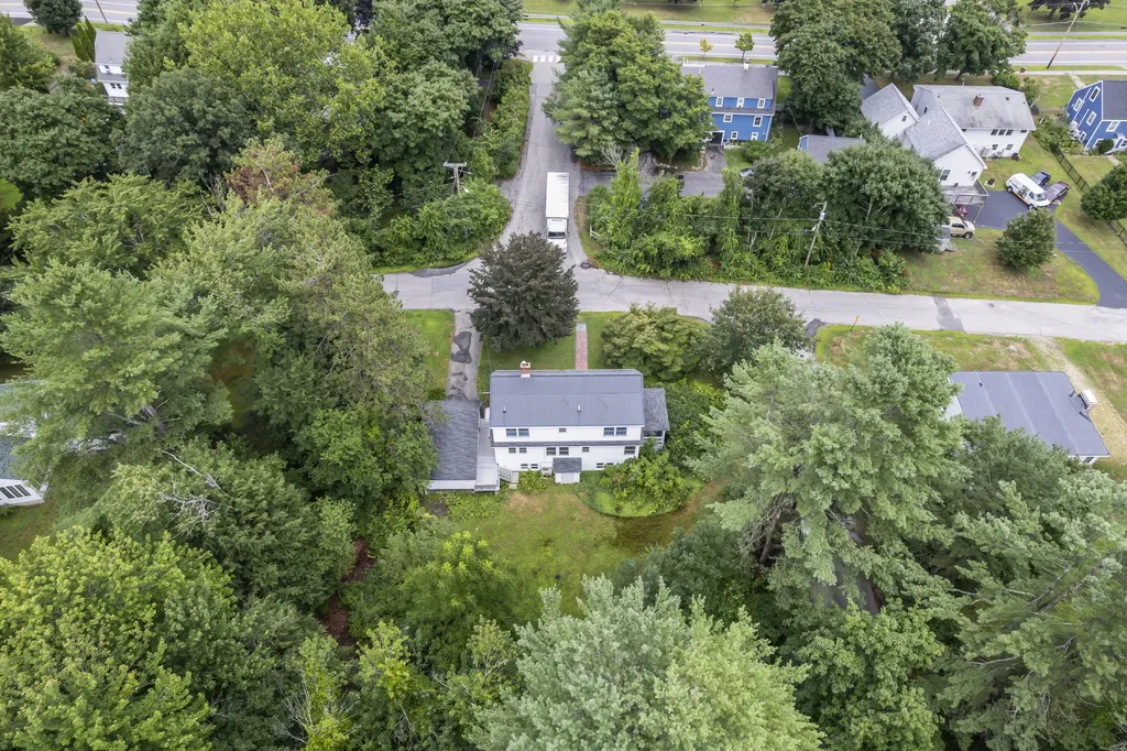 2 Intervale Road Kennebunk ME 04043