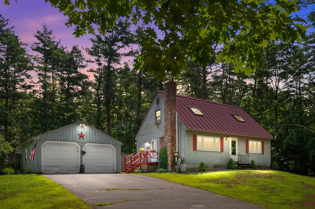 17 Royal Pine Drive Standish ME 04085