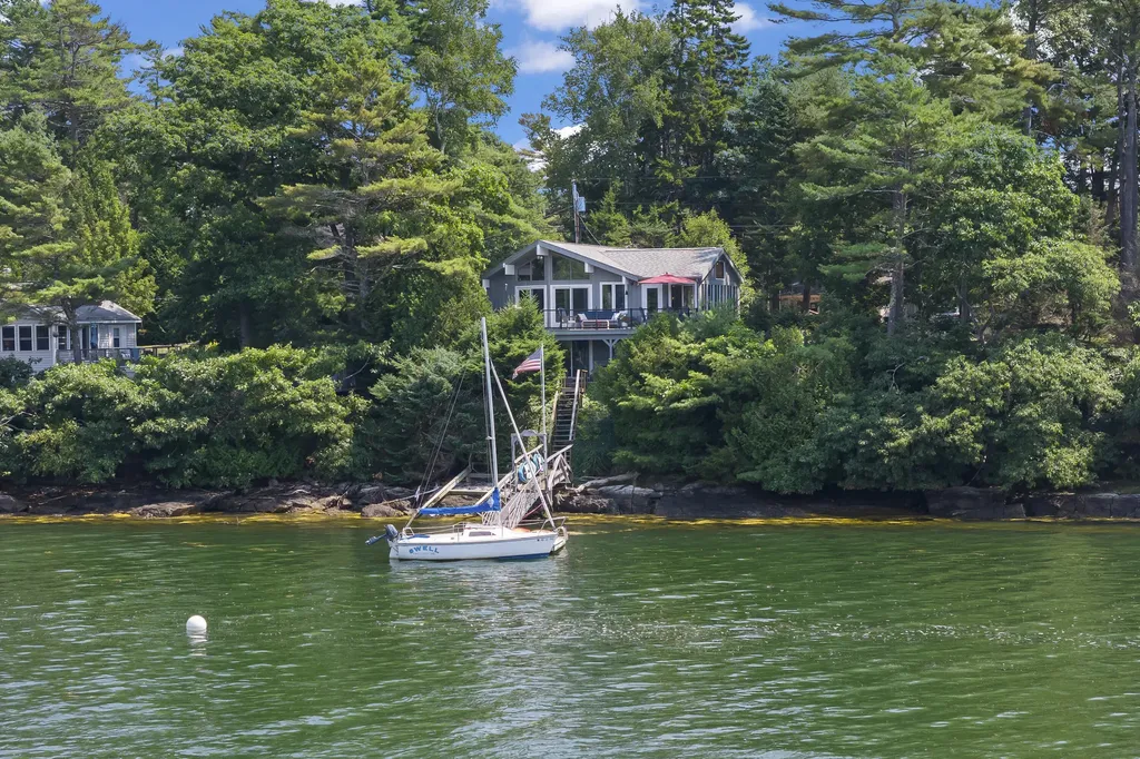 164 Tondreaus Point Road Harpswell ME 04079