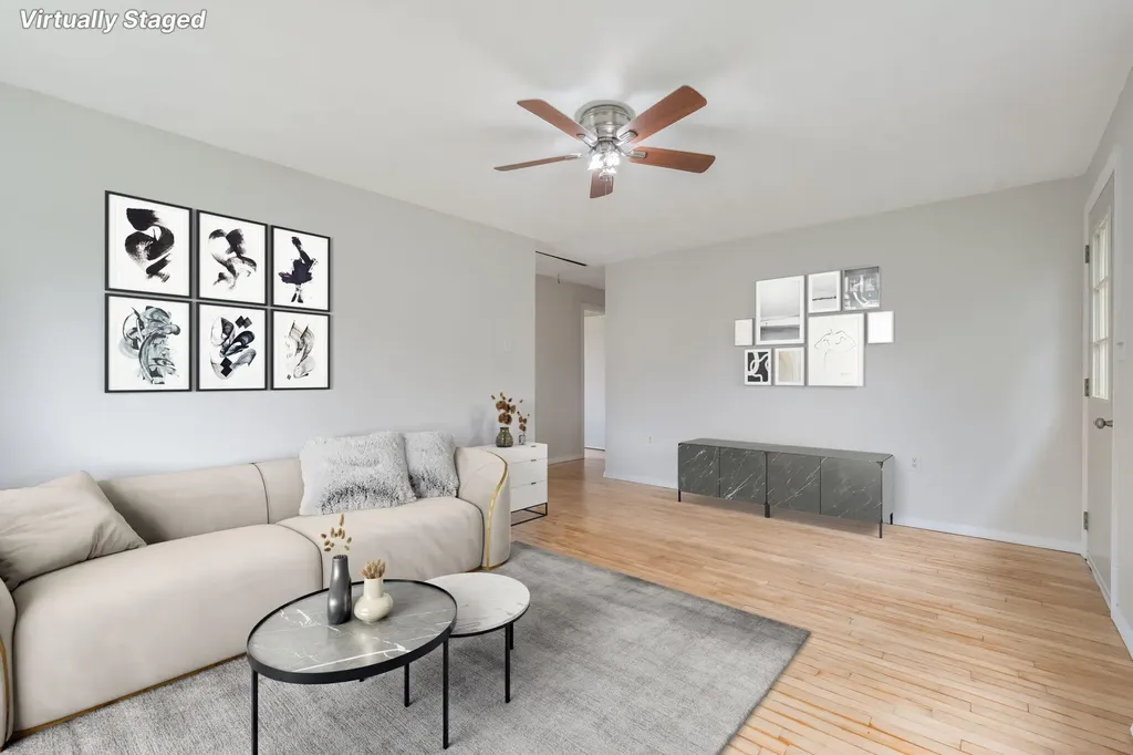 25 Sunset Street Thomaston ME 04861