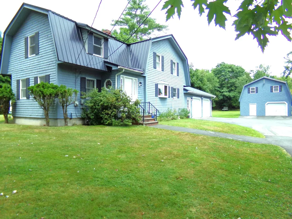 50 Snows Corner Road Orrington ME 04474