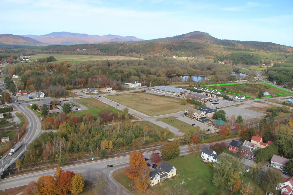 23 Cross Street Bethel ME 04286