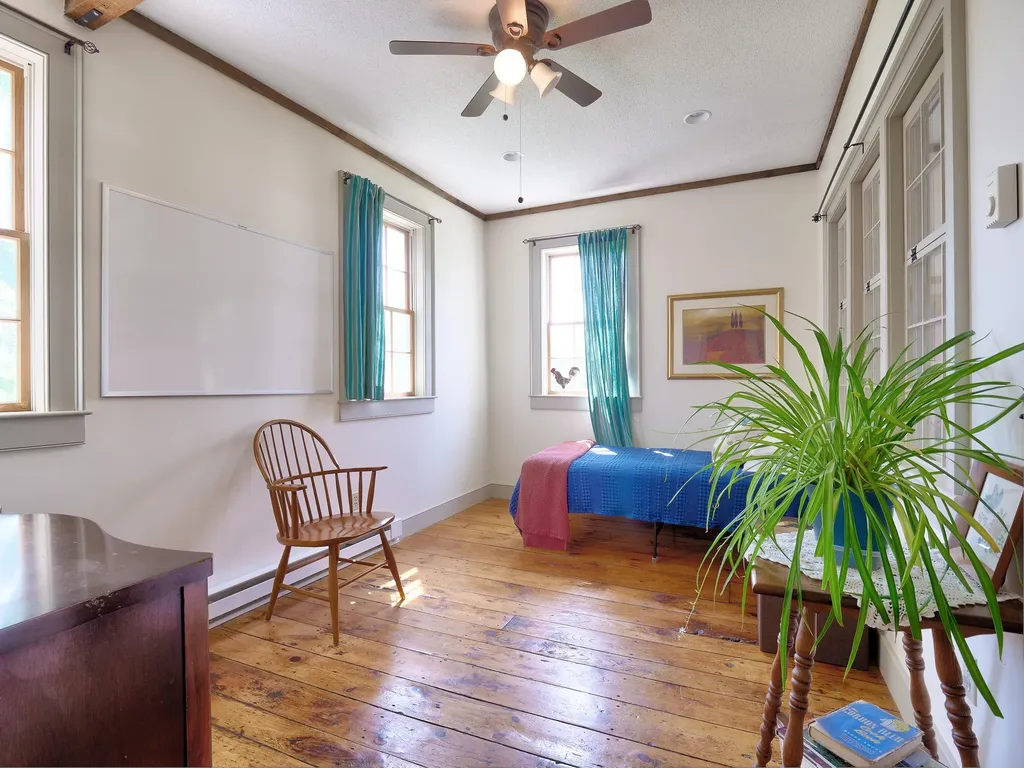 295 Common Road Union ME 04862