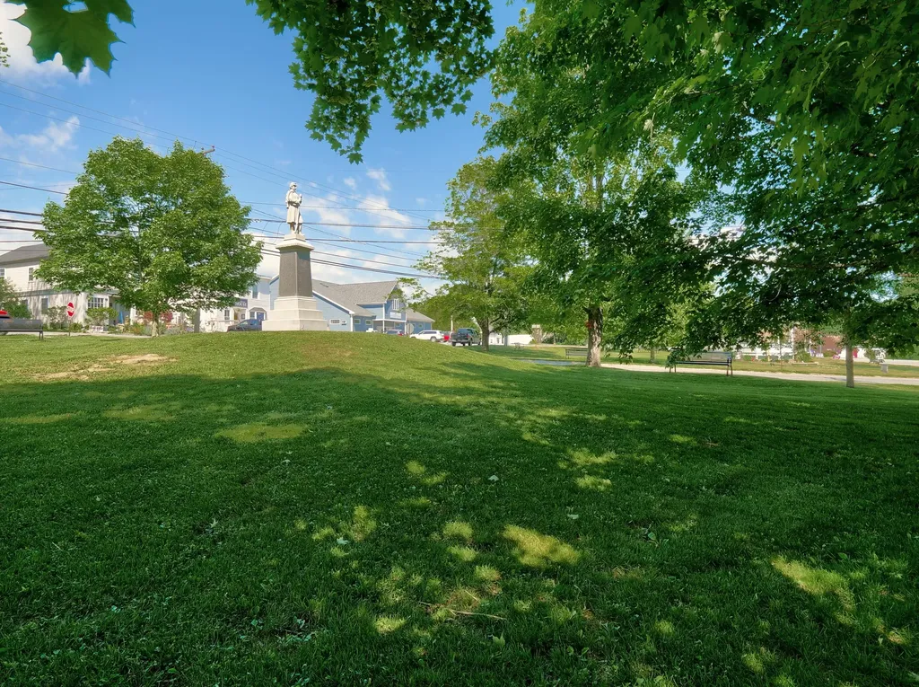 295 Common Road Union ME 04862