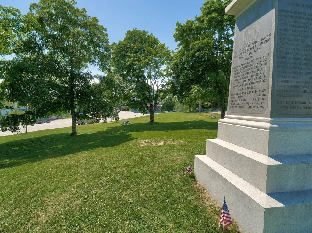 295 Common Road Union ME 04862