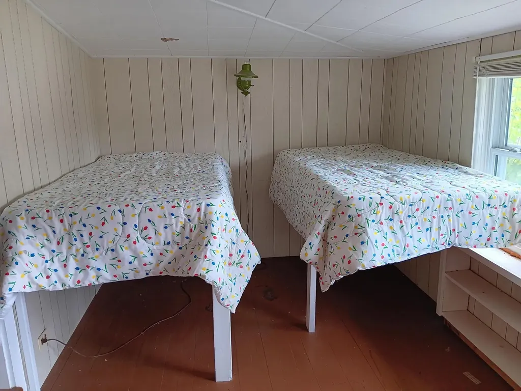 131 Maine Avenue Millinocket ME 04462